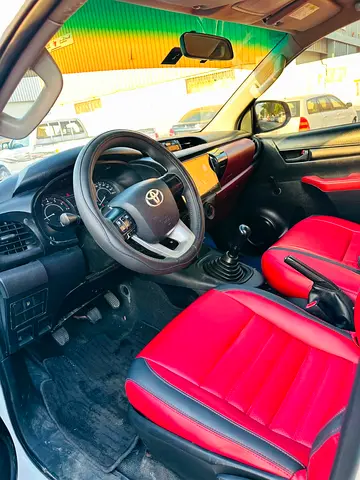 2018 Toyota HILUX 照片 8