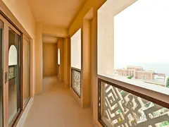 High Floor | Vacant in June | 2 Parking