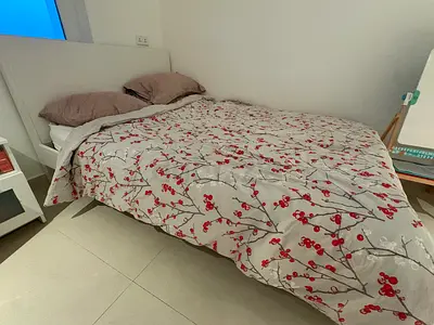 Bed frame - 140 x 200 cm