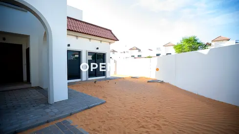 Premium Villa Community Living-First User-Corner Unit
