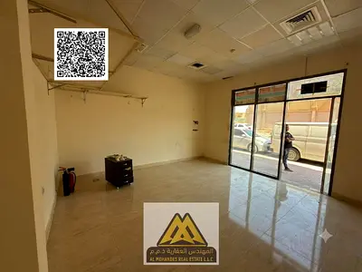 محل تجاري يصلح لجميع المجالات | مساحة واسعة وسعر تنافسي | موقع حيوي مناسب لكافة النشاطات