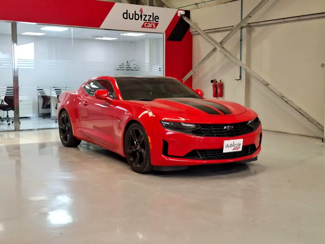 Chevrolet Camaro 2020 — photo 1 of 14