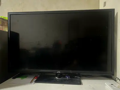 JVC 32-inch LED TV - Good Working Condition