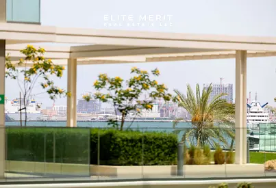 Waterfront Living | Modern Finishes | Available Now