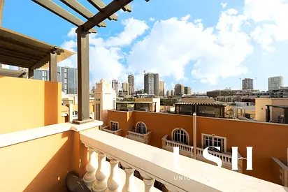 Bright & Fully Furnished Apartment | Contemporary Living.