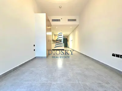 Spacious | Bright Unit | Ready to Move In