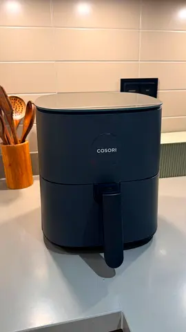 Cosori Compact Air Fryer - Excellent Condition