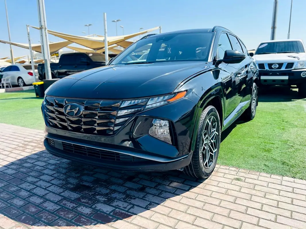 Hyundai Tucson 2022 — photo 1 of 17