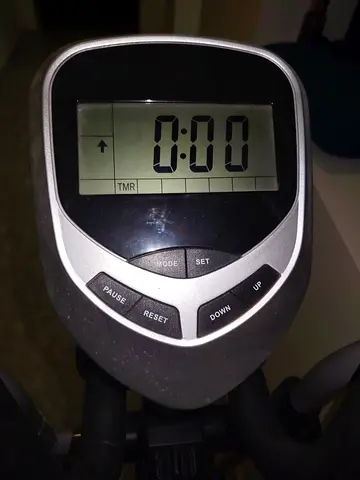 Excercise running machine