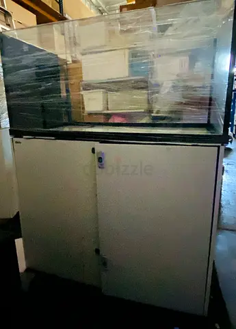 Red Sea Peninsula 500 Reef Aquarium and Cabinet Including  Plumbing and Accessories