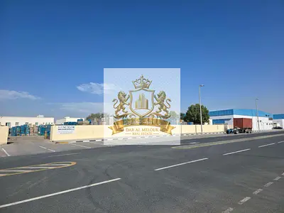 A golden opportunity in the heart of Al Sajaa – Strategic Block 8 🏗️ Industrial land for sale in an unparalleled location, Block 8, which serves as the central link between the most important sectors