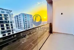 Spacious 1BHK + Maid Room | High Floor