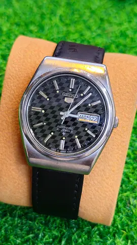 Vintage Seiko 5 Automatic 6309 caliber 21-jewels japan made watch for sale (Used)NO BOX NO PAPER