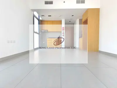 عرض مميز | استوديو واسع للإيجار في منطقة الممشى | 34,999 درهم إماراتي سنوياً