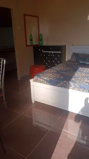 Ready to move family room attached bathroom and kitchen near max metro Al Jafliya metro 7 minutes wa