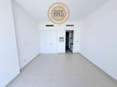 BEAUTIFUL STUDIO APARTMENT WITH OPEN VIEWS