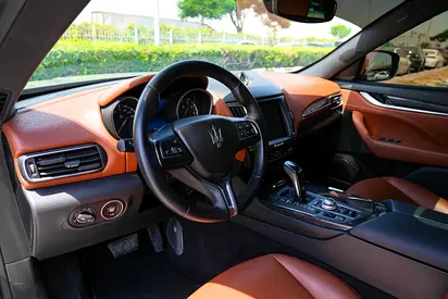 2019 Maserati LEVANTE — фото 9