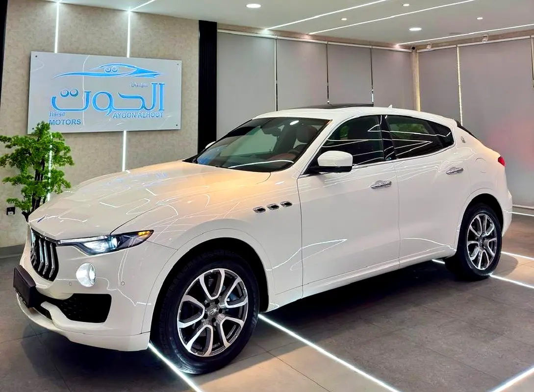 Maserati Levante 2018 — photo 1 of 18