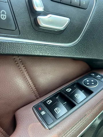 2015 Mercedes-BENZ E-CLASS — миниатюра 12