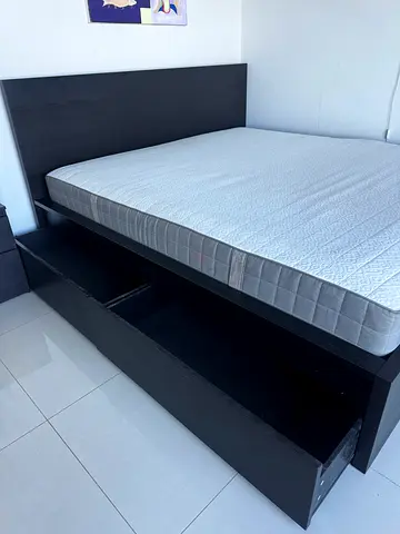 King Size IKEA MALM Storage Bed with IKEA Mattress