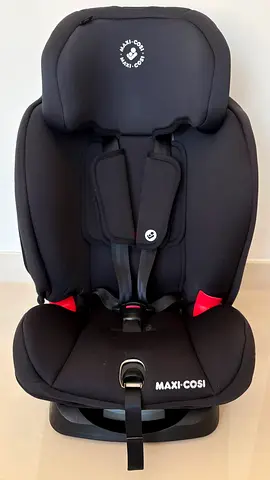 Maxi Cosi Titan Basic Black Car Seat