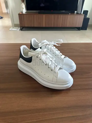 Alexander McQueen Oversized Sneaker EU 41 1/2 (ORIGINAL, Used)