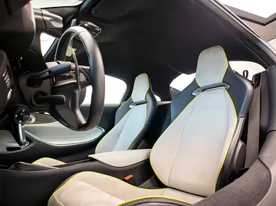 صورة 10 لـ 2023 Mclaren ARTURA