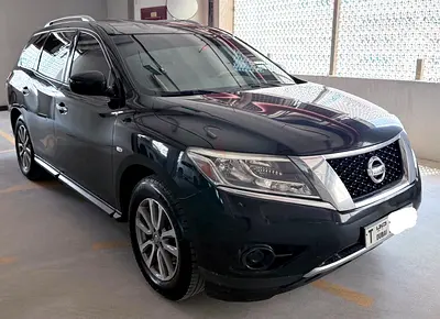Nissan Pathfinder GCC Specs Well Maintained and Clean Car
