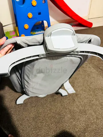 Gray soft-structured baby carrier / backpack - gently used