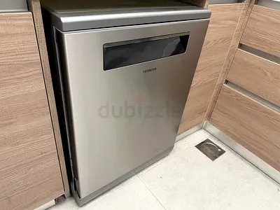 Hitachi Dishwasher - Stainless Steel, Good Condition