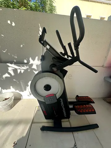 Pro form exercise machine