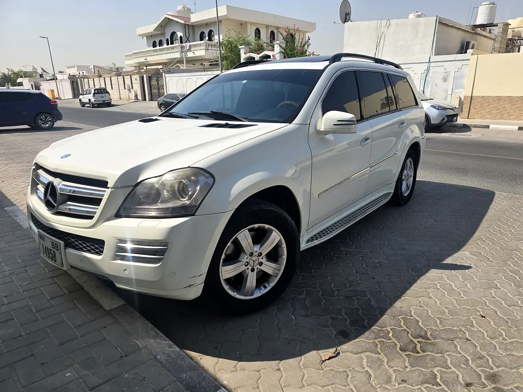 Mercedes-Benz GL-Class 2007 — photo 1 of 11