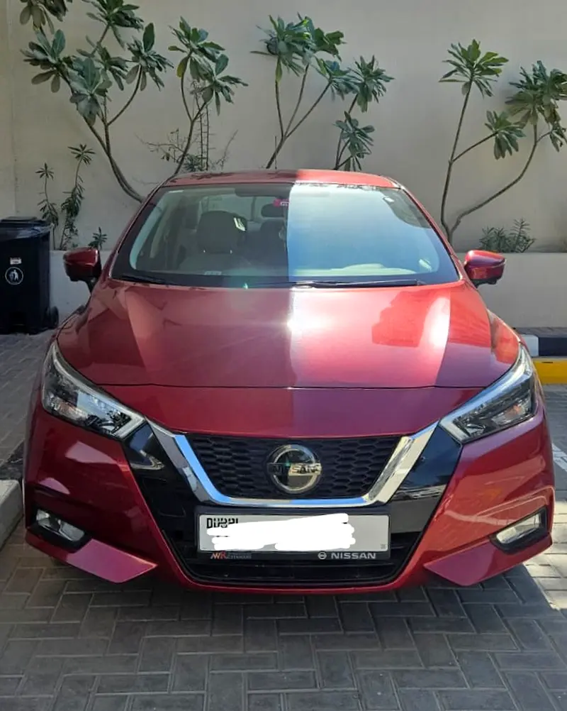Nissan Sunny 2020 — photo 1 of 4