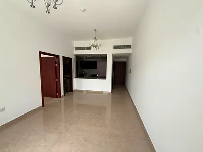 Swimming Pool View &amp; City View /1BR with Balcony
