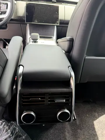 2025 LAND Rover RANGE ROVER photo 7