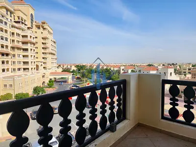 Ready to Move in 2 BHK Spacious High Floor Marina