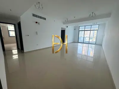 Upgraded apartment , Unfurnished 2BR Apartment | Spacious Layout l Dubai Marina Location