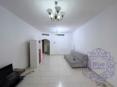 Family living ! 2BR Lavish specious Hall &amp; room near to oud metha merto station