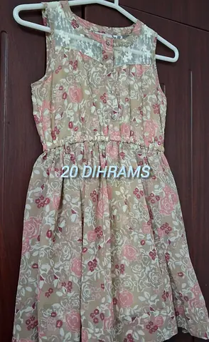 Preloved girls floral sleeveless summer dress