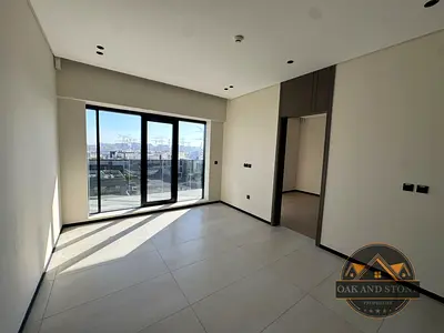 Brand New | Vacant | High-end Finishing