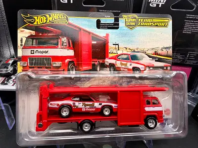 Hot Wheels Team Transport Red Mopar Truck with Plymouth Duster - New in Package