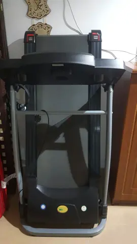 Used folding treadmill in good working condition