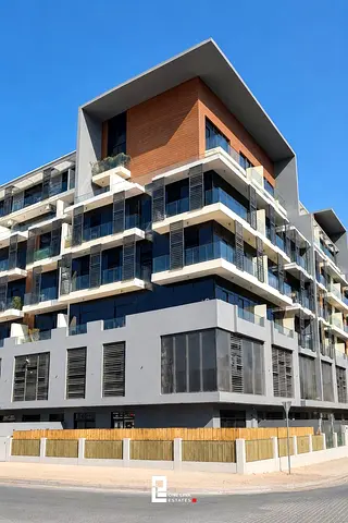 Spacious Layout 1BR + Study | Unfurnished | Ready to Move In