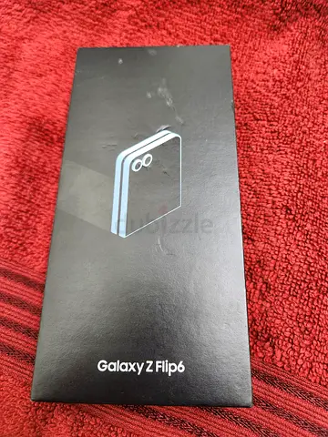 SAMSUNG GALAXY ZFLIP 6 FOR SALE.