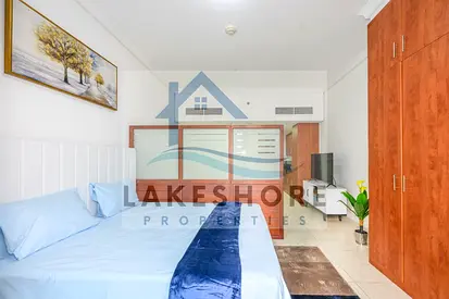 Full Lake View | Unfurnished | Next to DMCC Metro
