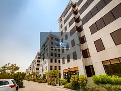 Half of this Commercial building for lease- DIP