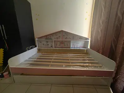 Girls House-Shaped Single Bed with Under-bed - Good Condition with 2 matress