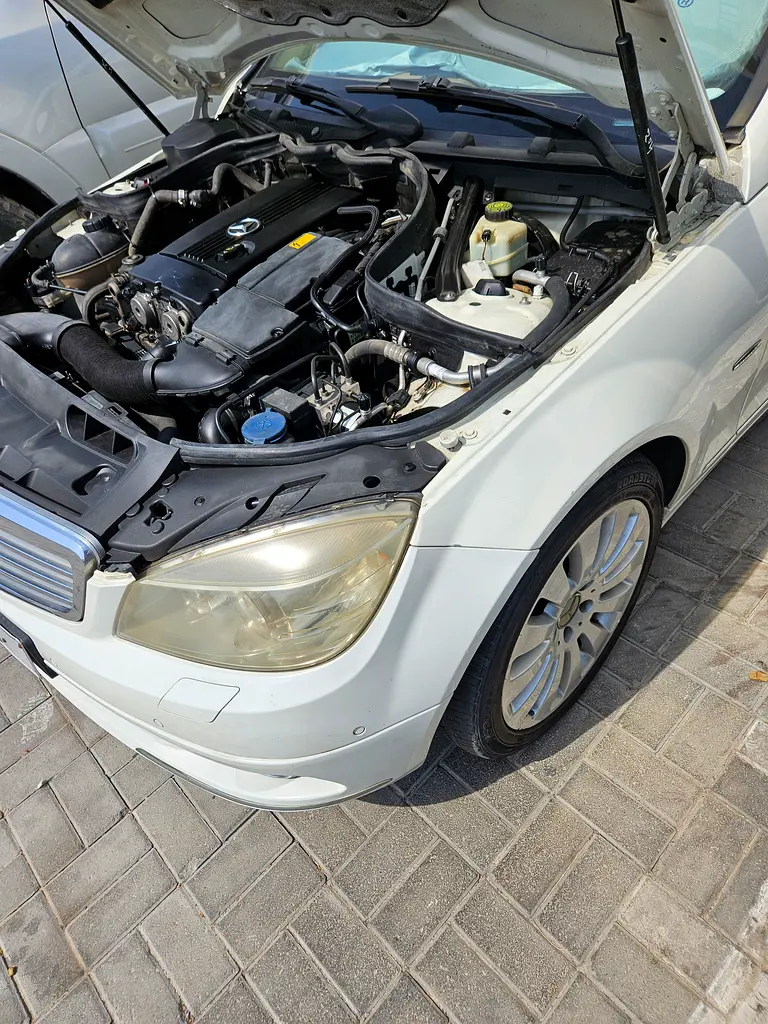 Mercedes-Benz C-Class 2008 — photo 1 of 5