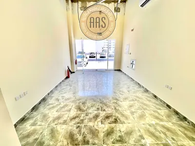 Spacious Shop One Year Used obly With washroom Located in Al flah Jada sand area
