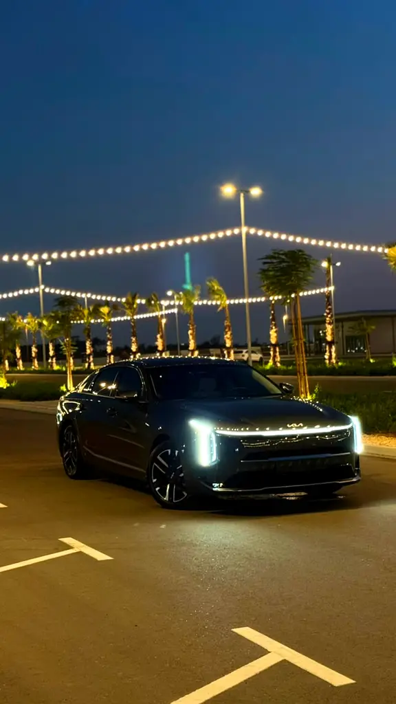 Kia K8 2025 — photo 1 of 17